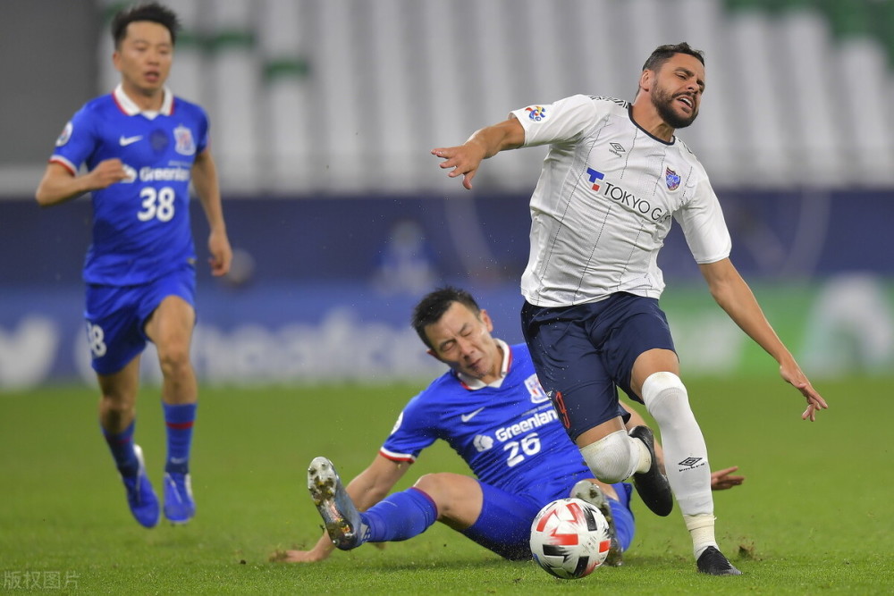  甘冈定位球配合精妙绝伦，高空轰炸轰开对手城池